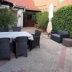 Kertesz Vendeghaz Eger