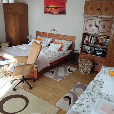 Kertesz Vendeghaz Gasthuis *